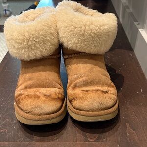 UGG Chestnut Suede Ankle Boots with Cream Shearling Cuff